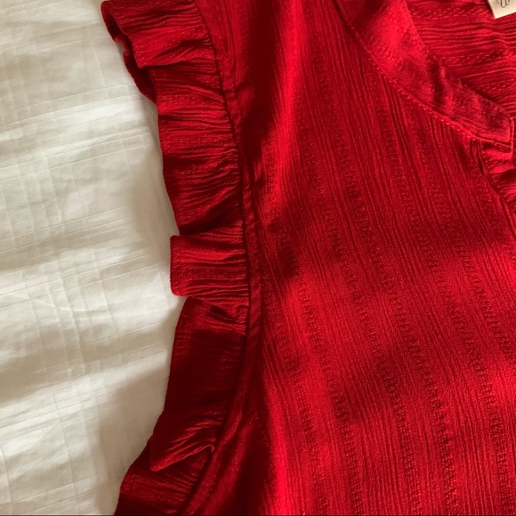 Universal Thread Red Top - Picture 3 of 5